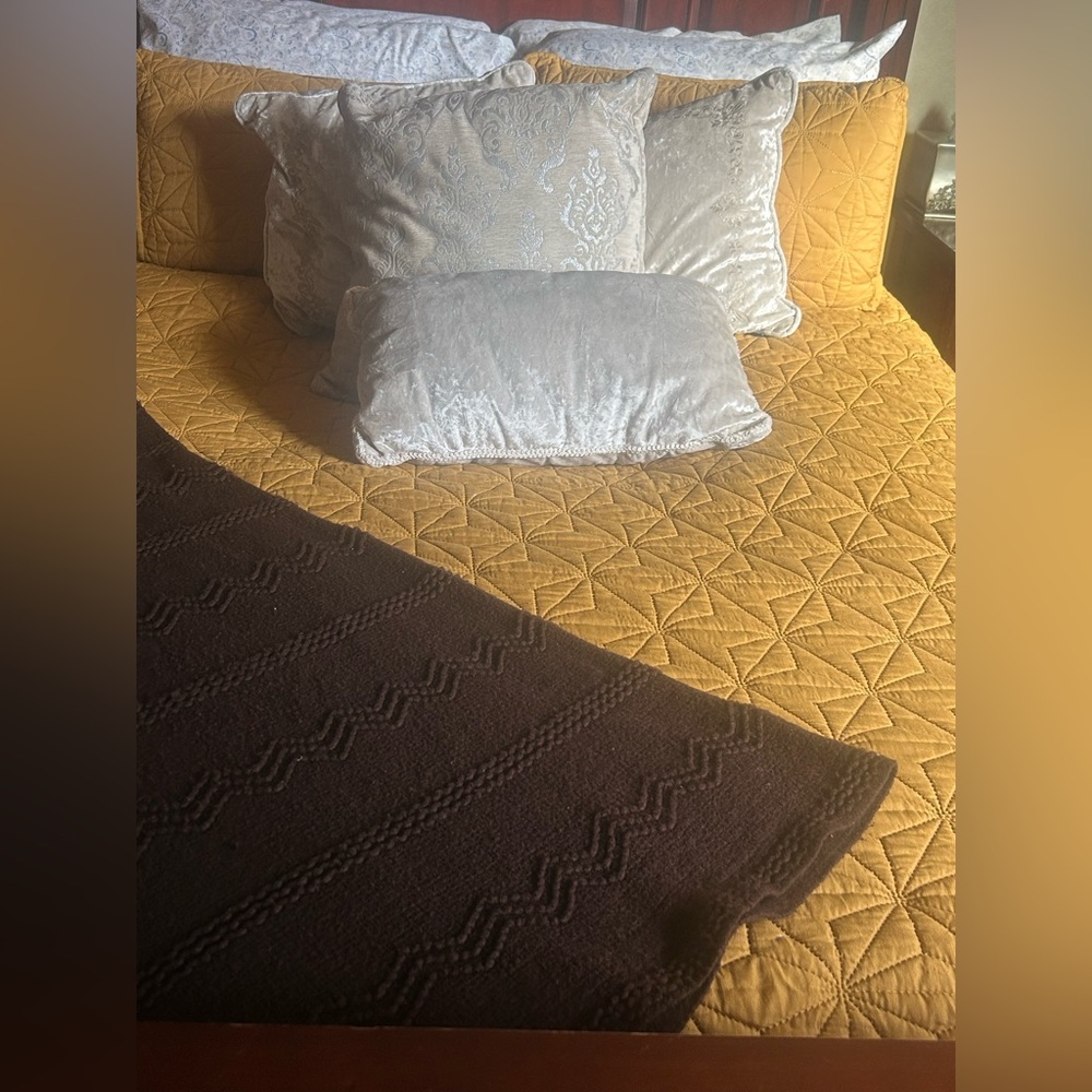 Queen quilt
